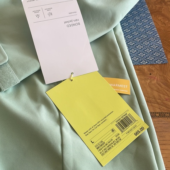 All in motion bonded rain jacket - Picture 6 of 6